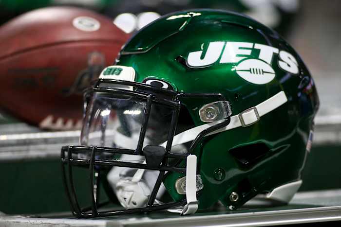 Jets helmet 9:4
